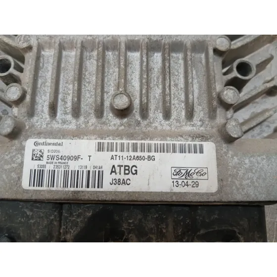 Centralita Motor Uce para Ford Transit Connect (Tc7)