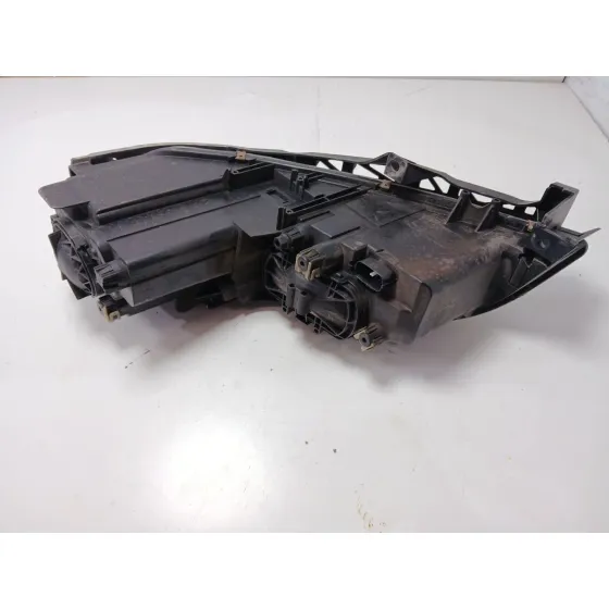 Faro Derecho para Mazda 6 Hatchback (Gg)