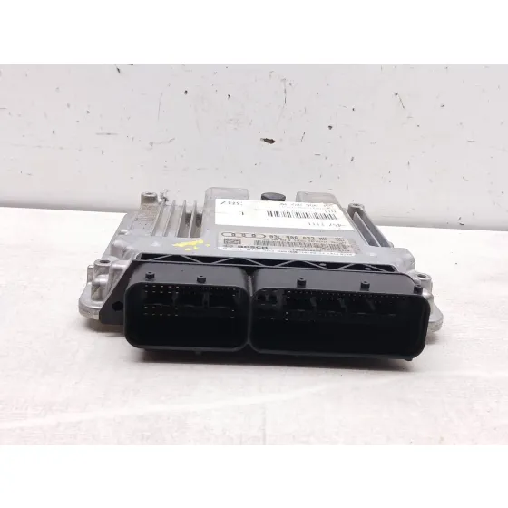 Centralita Motor Uce para Audi A4 B8 (8K2)