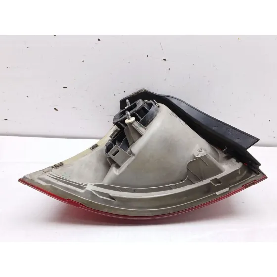 Piloto Trasero Derecho para Volkswagen Golf V (1K1)