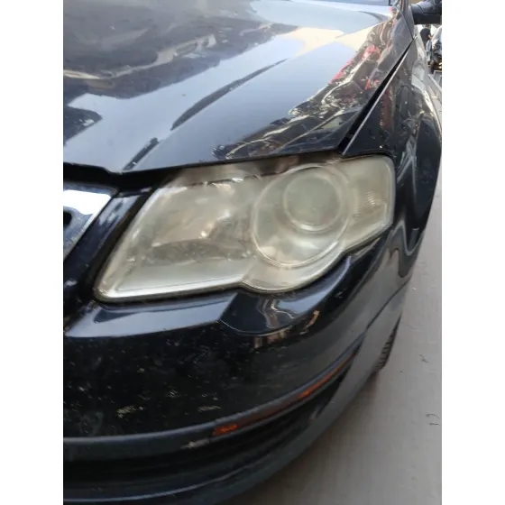 Faro Izquierdo para Volkswagen Passat B6 (3C2)
