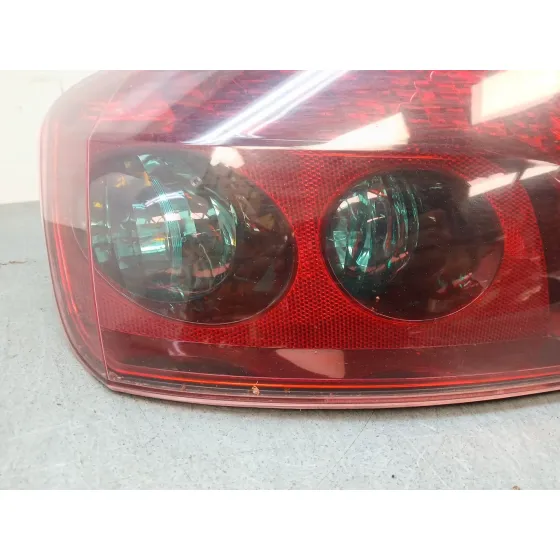 Piloto Trasero Izquierdo para Peugeot 407 (6D_)