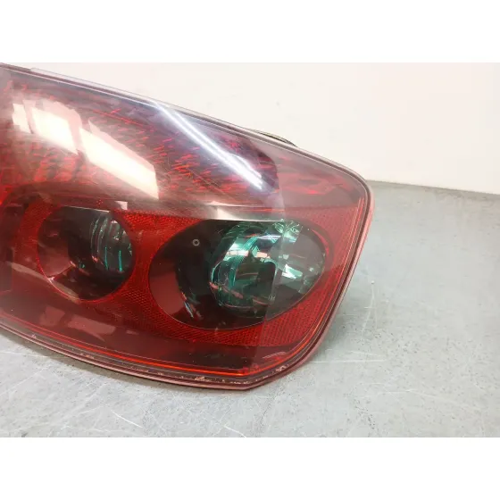 Piloto Trasero Derecho para Peugeot 407 (6D_)