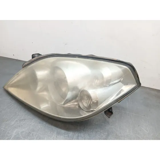 Faro Izquierdo para Nissan Primera Hatchback (P12)