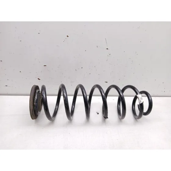 Muelle Trasero Izquierdo para Seat Arona (Kj7, Kjp)