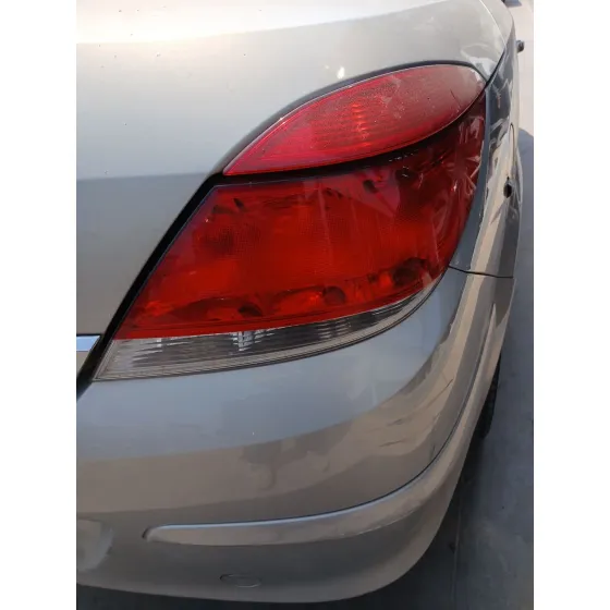 Piloto Trasero Derecho para Opel Astra H Twintop (A04)