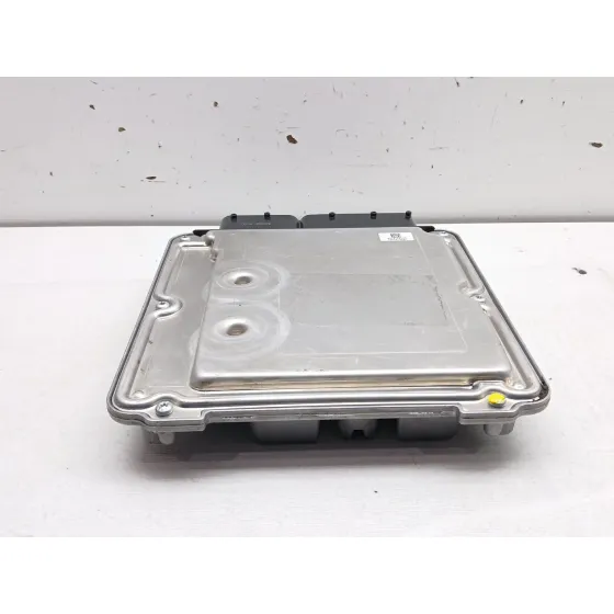 Centralita Motor Uce para Seat Exeo (3R2)