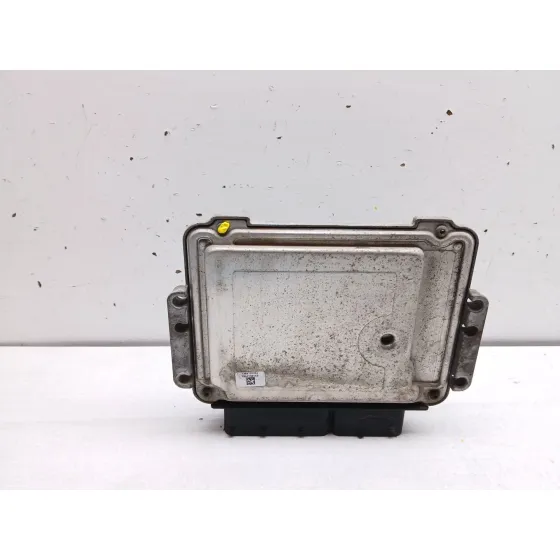 Centralita Motor Uce para Opel Zafira / Zafira Family B (A05)