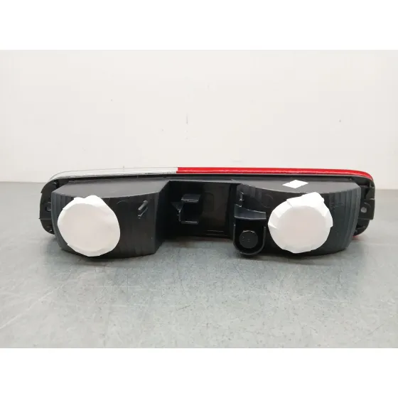 Piloto Trasero Central para Mitsubishi Montero Io I (H6_W, H7_W)