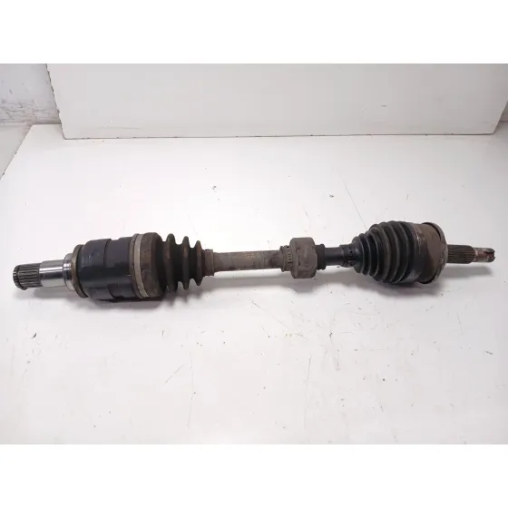 Transmision Delantera Izquierda para Toyota Auris (_E18_)