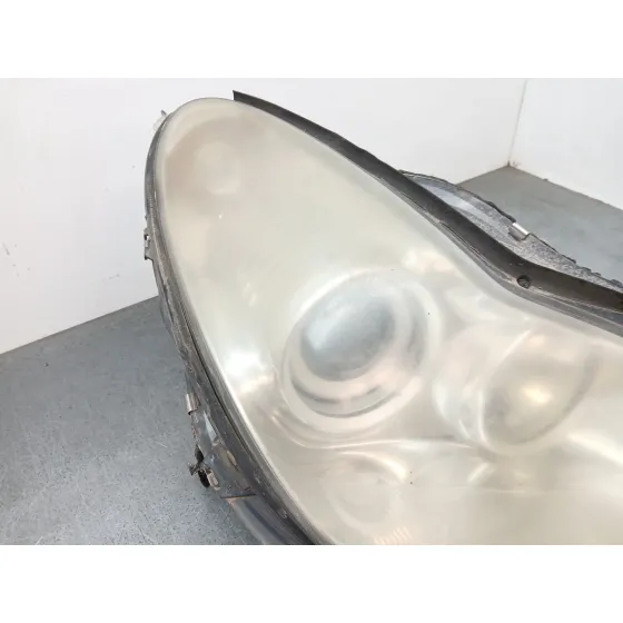 Faro Derecho para Mercedes-Benz Cls (C219)
