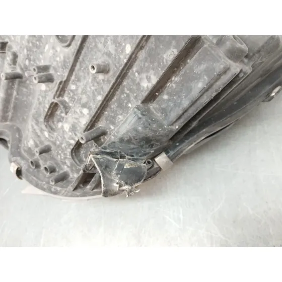Faro Derecho para Mercedes-Benz Cls (C219)