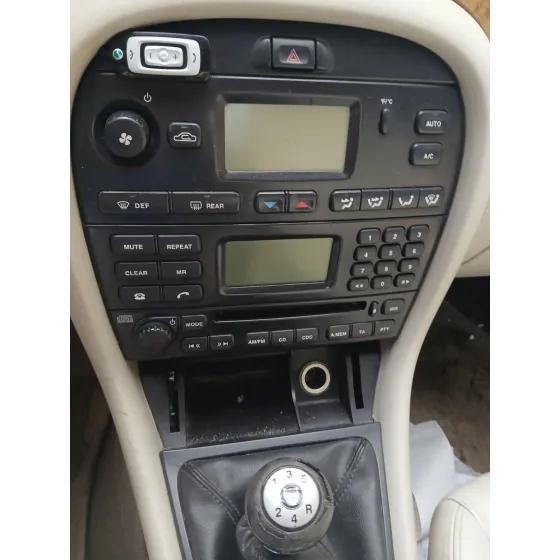 Sistema Audio / Radio Cd para Jaguar X-Type