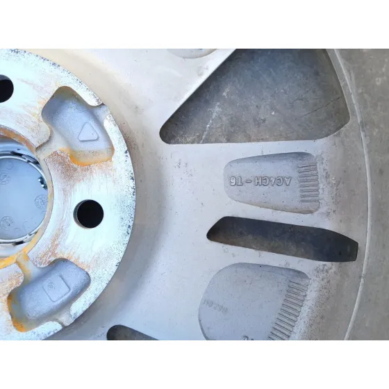 Llanta Trasera Derecha para Nissan Micra V (K14)