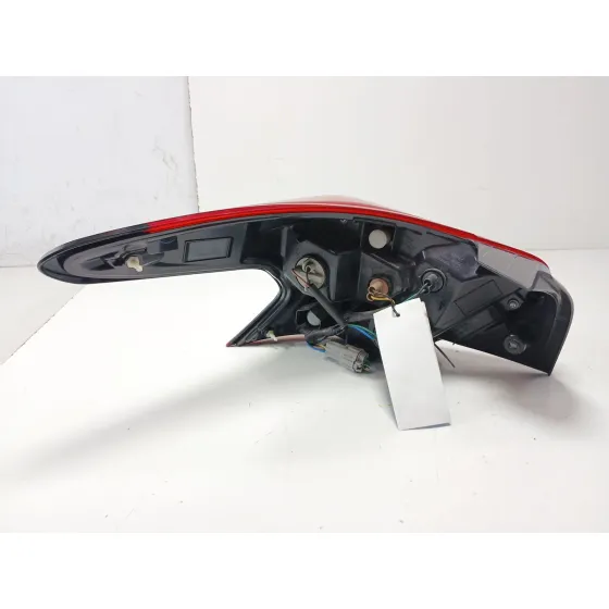 Piloto Trasero Derecho para Nissan Micra V (K14)