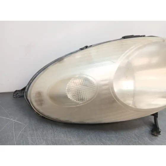 Faro Derecho para Nissan Micra Iii (K12)