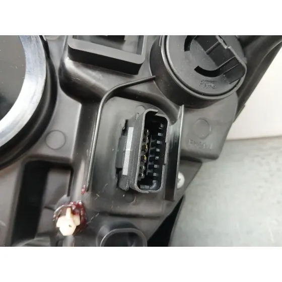 Faro Derecho para Dacia Sandero Ii (B8_)