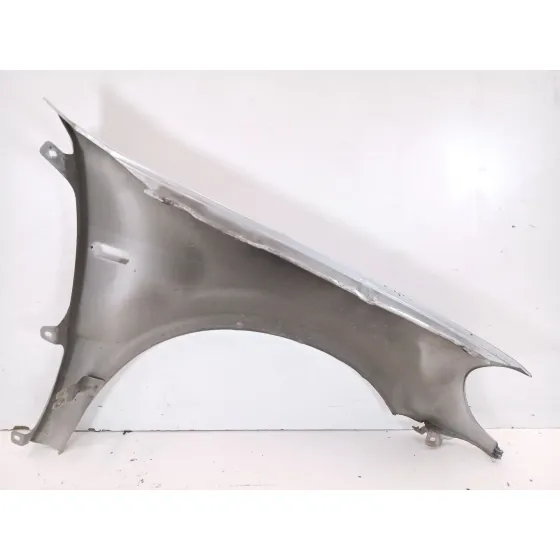 Aleta Delantera Izquierda para Mercedes-Benz Clase M (W163)