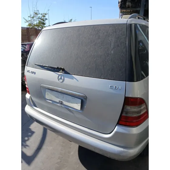 Porton Trasero para Mercedes-Benz Clase M (W163)