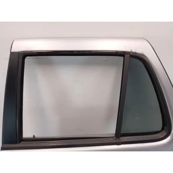 Puerta Trasera Izquierda para Mercedes-Benz Clase M (W163)