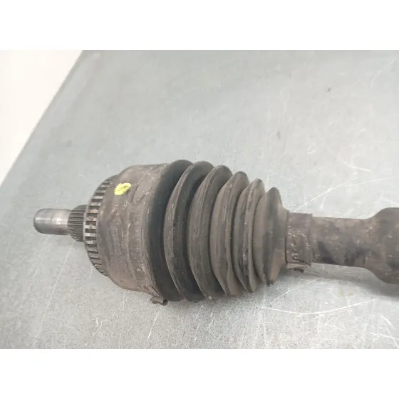 Transmision Delantera Derecha para Mercedes-Benz Clase M (W163)