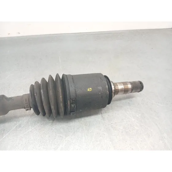 Transmision Delantera Derecha para Mercedes-Benz Clase M (W163)