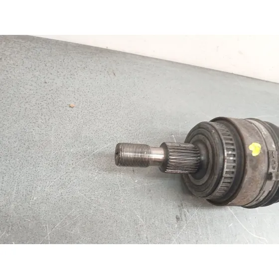 Transmision Delantera Izquierda para Mercedes-Benz Clase M (W163)