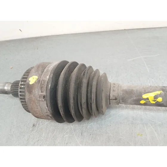 Transmision Delantera Izquierda para Mercedes-Benz Clase M (W163)