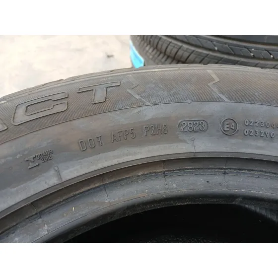 Neumatico para Porsche Cayenne (9Pa)