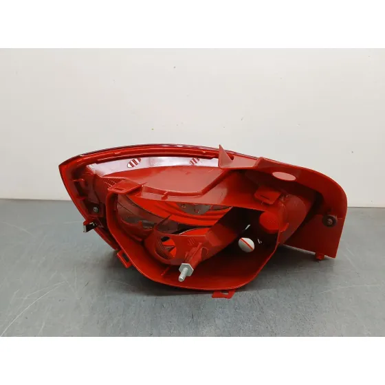 Piloto Trasero Derecho para Seat Ibiza (6J5)