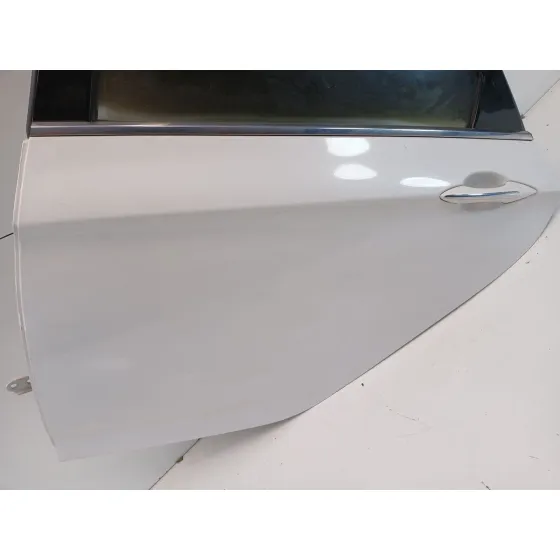 Puerta Trasera Izquierda para Hyundai I40 I Cw (Vf)