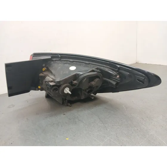 Piloto Trasero Izquierdo para Opel Astra K (B16)