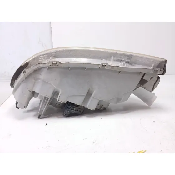 Faro Derecho para Kia Carnival Ii (Gq)