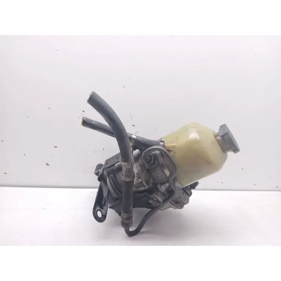 Bomba Direccion para Opel Zafira A Monospace (T98)