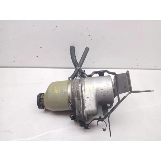Bomba Direccion para Opel Zafira A Monospace (T98)