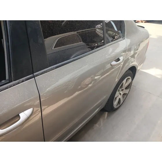Puerta Trasera Izquierda para Skoda Superb Ii (3T4)