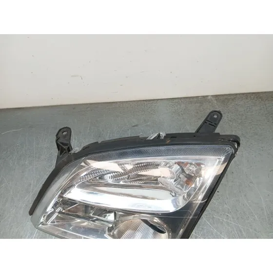 Faro Izquierdo para Opel Signum Hatchback (Z03)