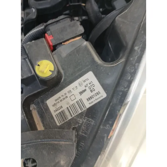 Faro Izquierdo para Peugeot 207/207+ (Wa_, Wc_)