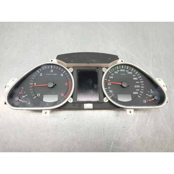 Cuadro Instrumentos para Audi A6 C6 (4F2)