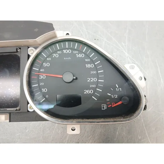 Cuadro Instrumentos para Audi A6 C6 (4F2)