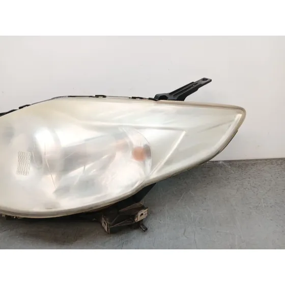 Faro Derecho para Mazda 5 (Cr)