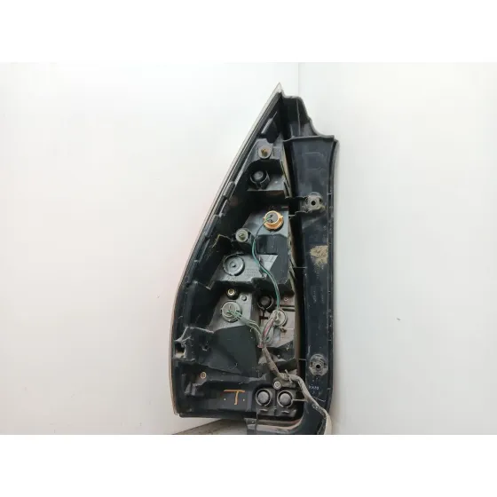 Piloto Trasero Derecho para Mazda 5 (Cr)