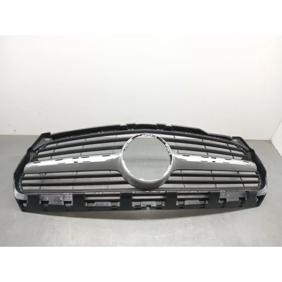 Rejilla Paragolpes Delantero para Mercedes-Benz Cla Coupe (C117)