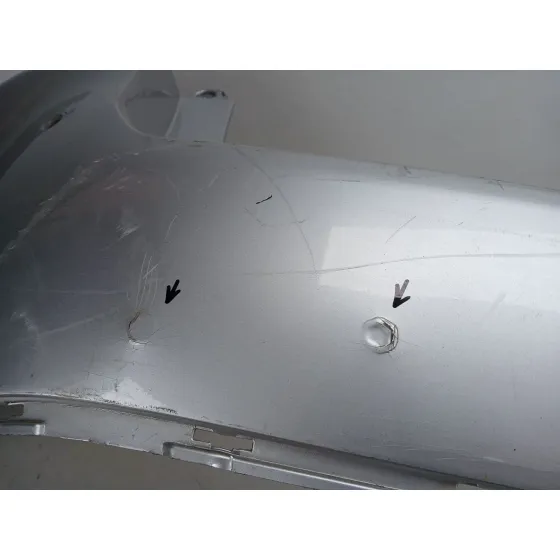 Paragolpes Trasero para Toyota Corolla Sedan (_E18_, Zre1_)