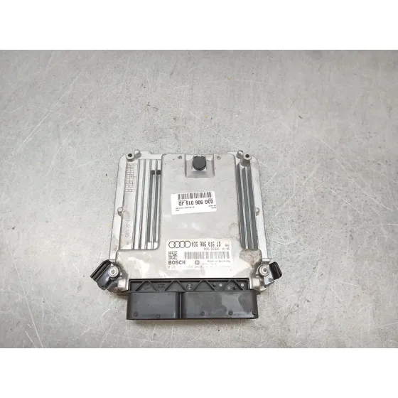 Centralita Motor Uce para Audi A4 B7 (8Ec)