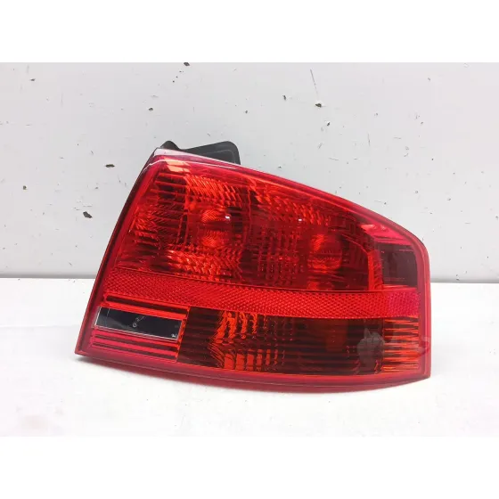 Piloto Trasero Derecho para Audi A4 B7 (8Ec)