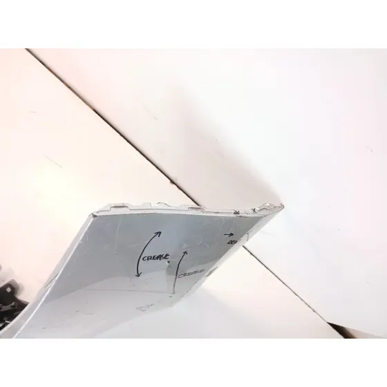 Paragolpes Delantero para Toyota Corolla (E21)