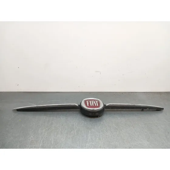 Rejilla Paragolpes Delantero para Fiat 500L (351_, 352_)