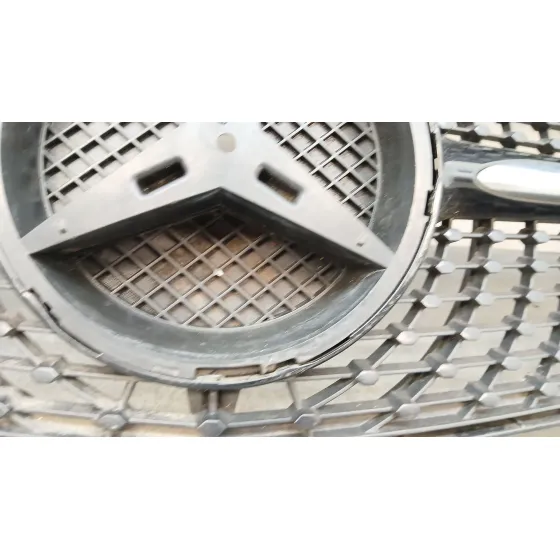 Rejilla Paragolpes Delantero para Mercedes-Benz Clase A (W176)