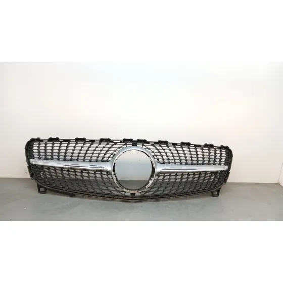 Rejilla Paragolpes Delantero para Mercedes-Benz Clase A (W176)